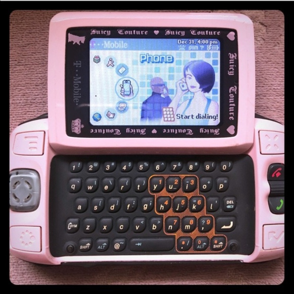 ISO Juicy Couture Sidekick!! Help!!